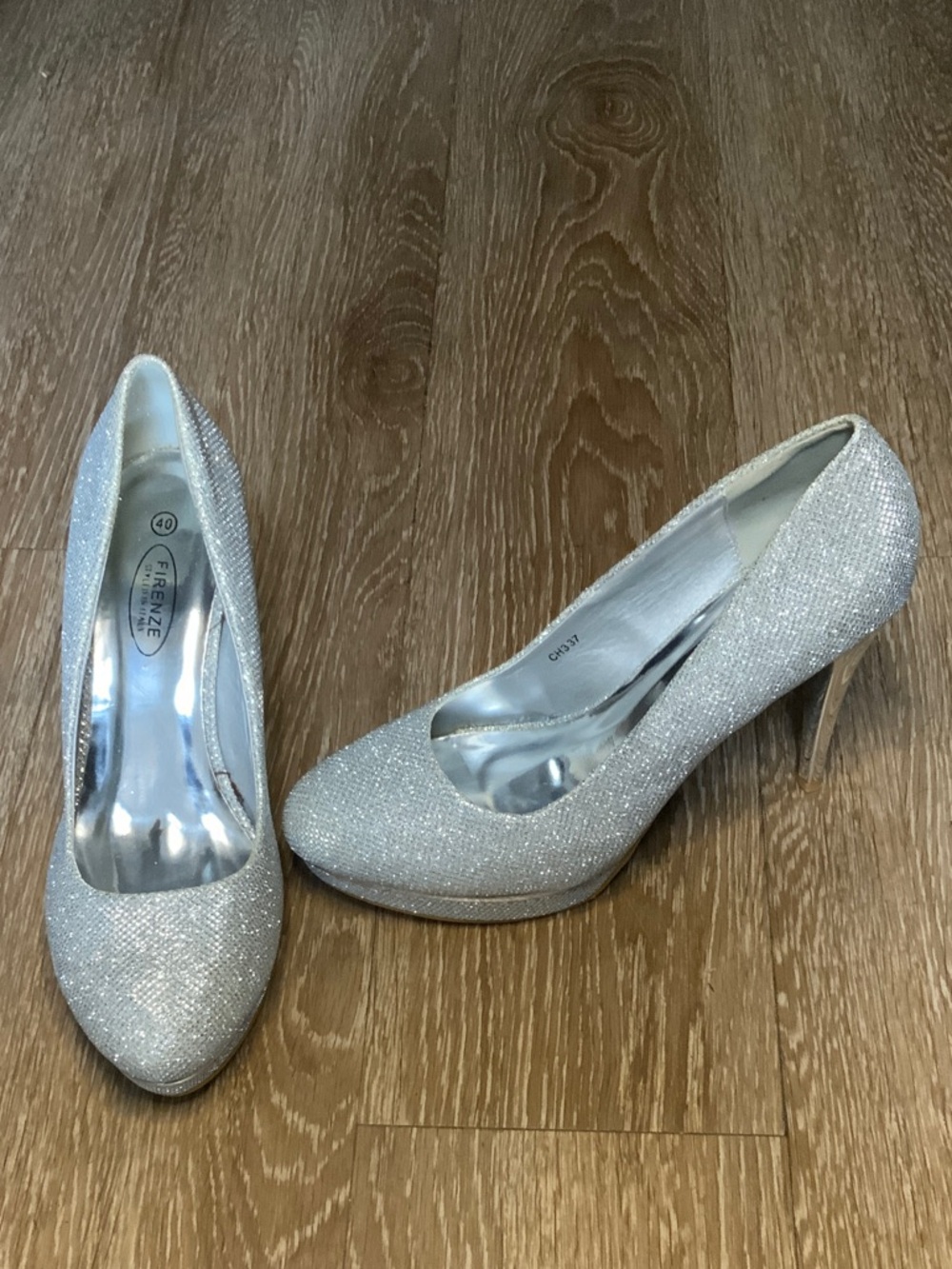 Silver Glitter High Heel Pumps